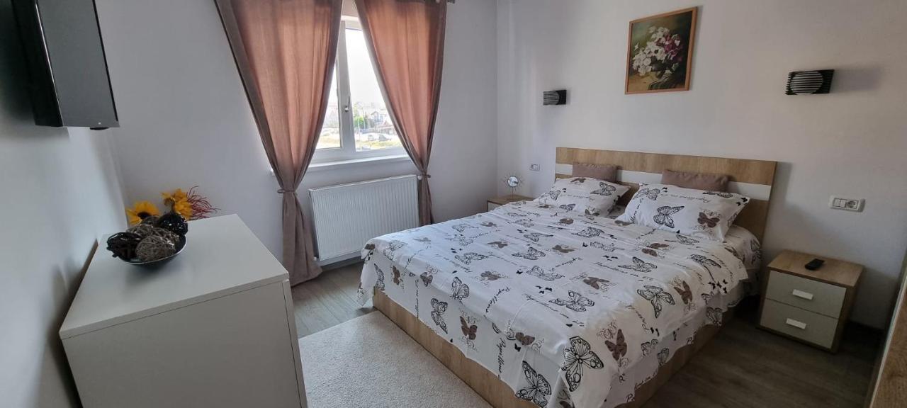 Apartament Karina Năvodari Екстериор снимка