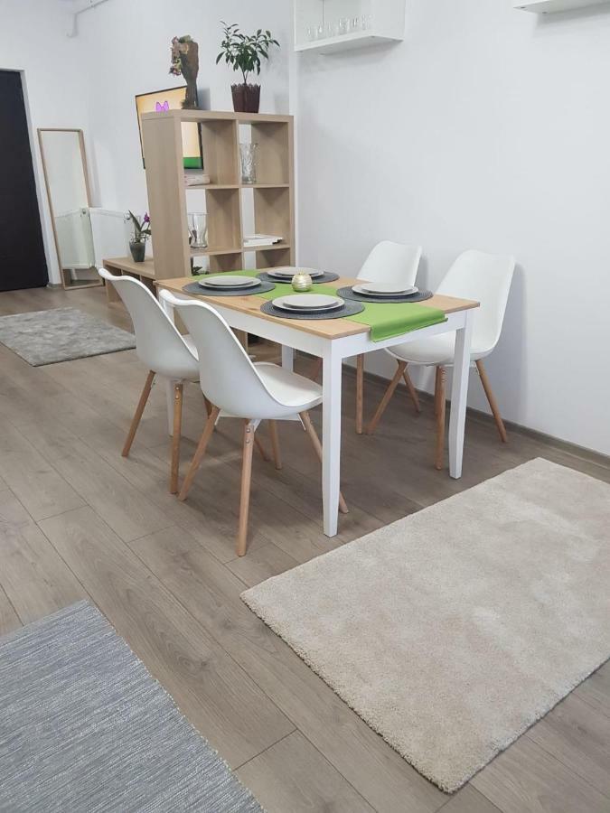 Apartament Karina Năvodari Екстериор снимка
